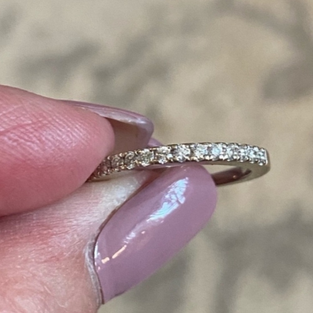 18k solid white gold diamonds ring - Picture 7 of 14
